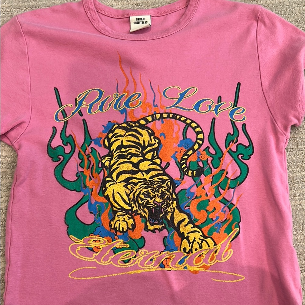 urban outfitters love tiger tee